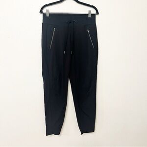 Athleta Trekkie North zippered front pockets drawstring joggers